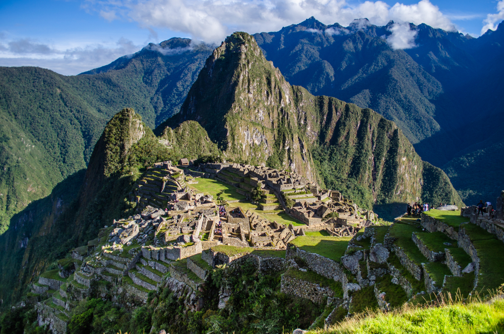 Vista de cima de Machu Pichu, no Perú
